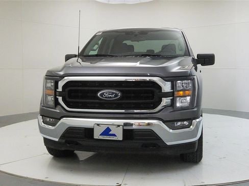 Used 2023 Ford F150 XLT image 2