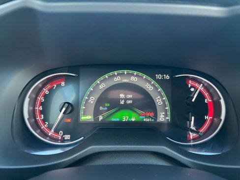 Used 2025 Toyota RAV4 LE image 13