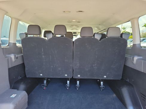 Used 2023 Ford Transit 350 XLT image 12