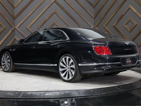 Used 2020 Bentley Flying Spur W12 image 53