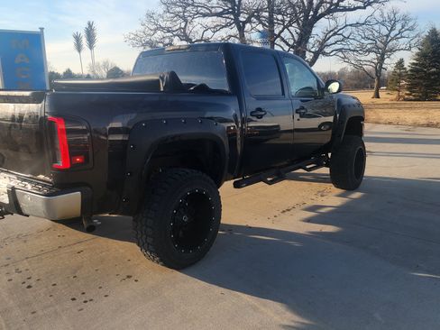 Used 2008 Chevrolet Silverado 1500 LTZ w/ Safety Package image 2