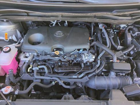 Used 2025 Toyota Sienna XLE FWD image 23