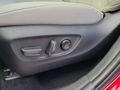 Certified 2026 Toyota Grand Highlander AWD image 15