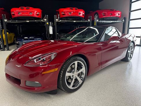 Used 2009 Chevrolet Corvette Coupe w/ Preferred Equipment Group RWD image 4