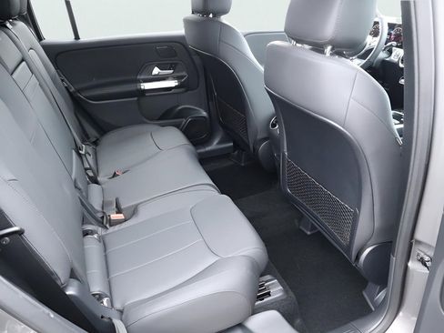New 2026 Mercedes-Benz GLB 250 4MATIC image 18