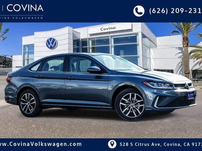 New 2026 Volkswagen Jetta SE