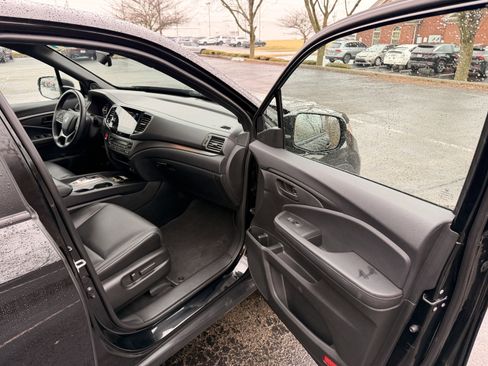 Used 2024 Honda Passport EX-L image 15