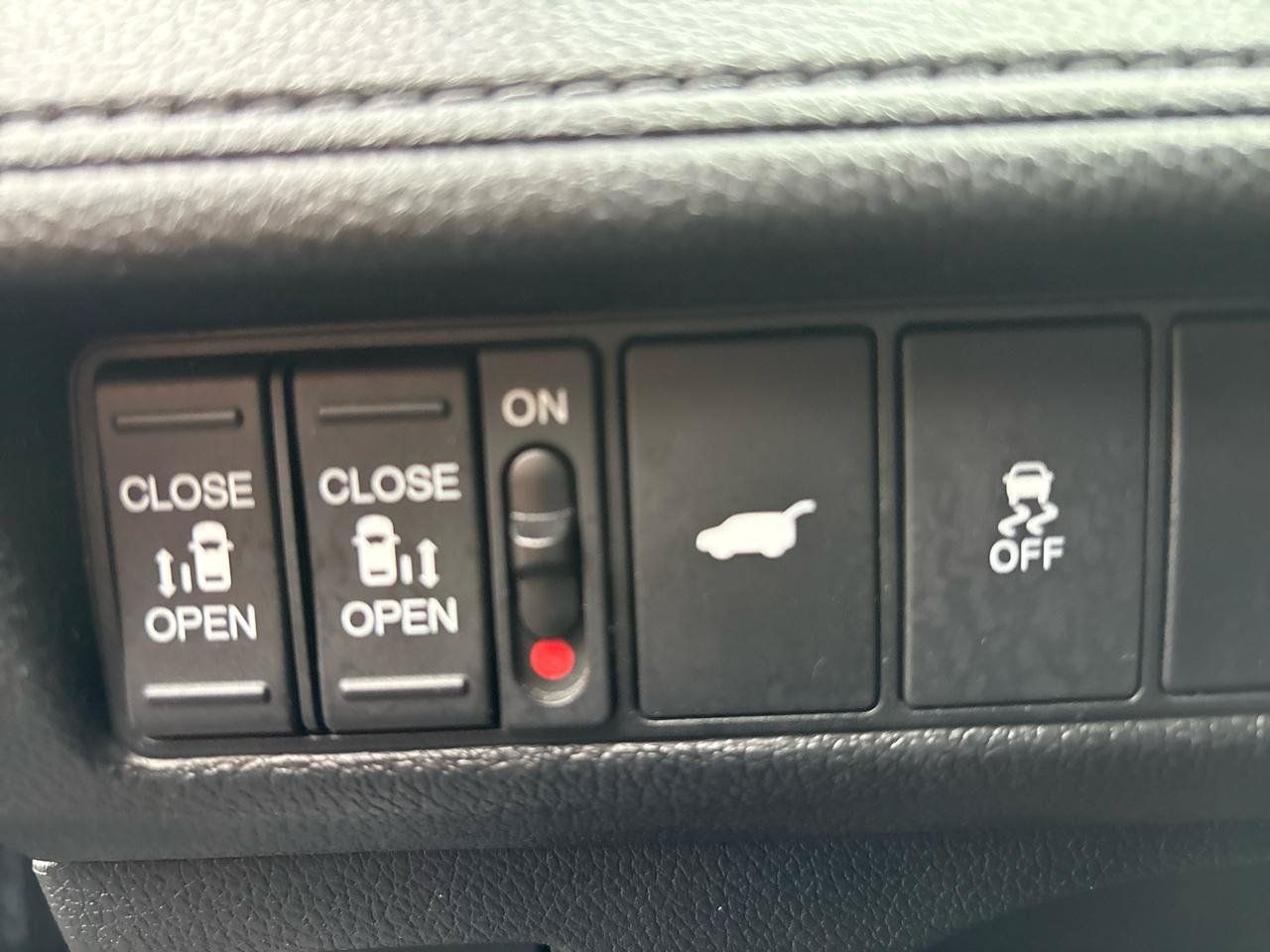 Used 2025 Honda Odyssey EX-L image 11