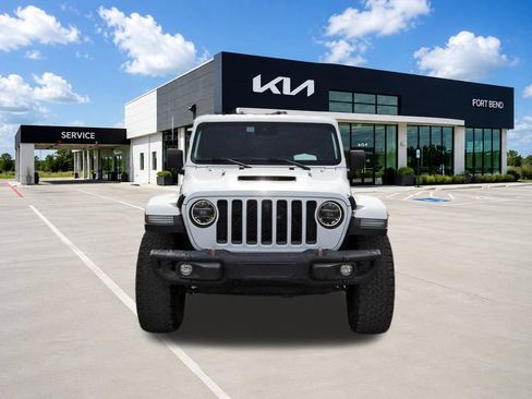 Used 2022 Jeep Wrangler Unlimited Rubicon w/ Xtreme Recon 35" Tire Package AWD/4WD image 2