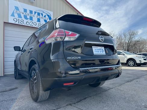 Used 2015 Nissan Rogue SV w/ SV Premium Package image 20