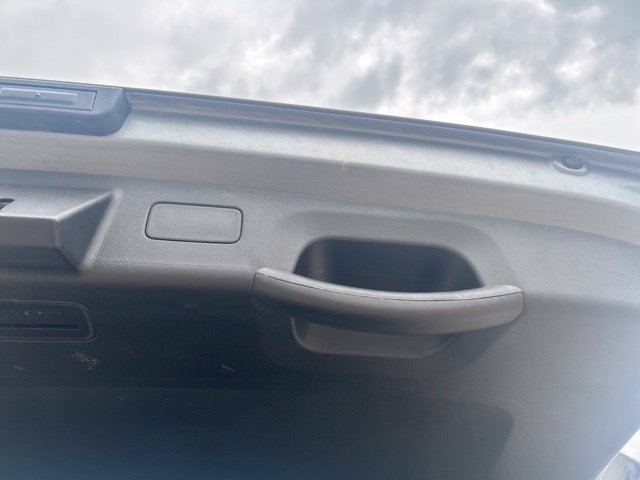 Used 2025 Kia Sorento S FWD image 12
