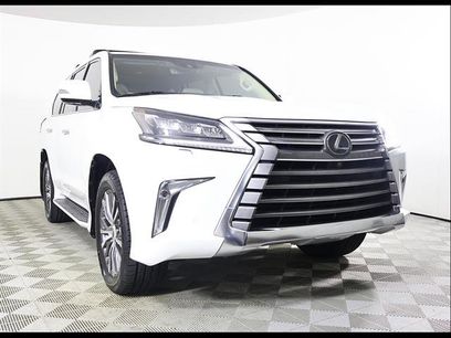 Used 2019 Lexus LX 570 4WD w/ Luxury Package