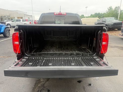 Used 2019 Chevrolet Colorado LT w/ LT Convenience Package AWD/4WD image 41