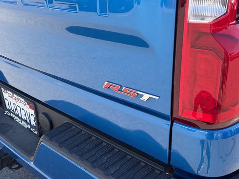 Used 2024 Chevrolet Silverado 1500 RST w/ Convenience Package II AWD/4WD image 6