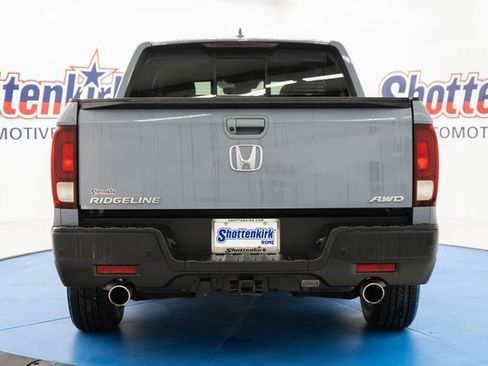 Used 2023 Honda Ridgeline RTL-E image 6