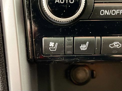 Used 2021 Subaru Ascent Touring image 23