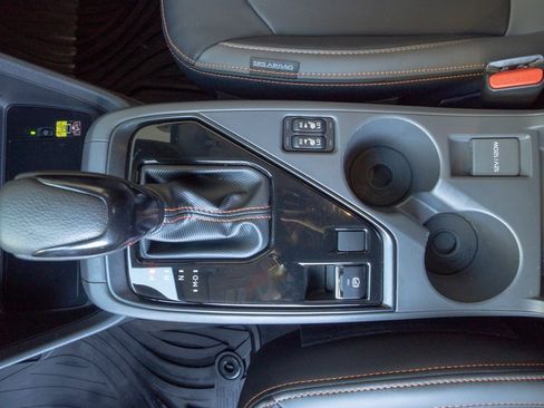 Certified 2025 Subaru Crosstrek 2.5i Limited w/ Popular Package #4A image 10