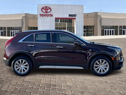 Used 2021 Cadillac XT4 Premium Luxury image 8