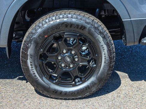 New 2025 Ford Ranger XLT w/ Black Appearance Package image 7