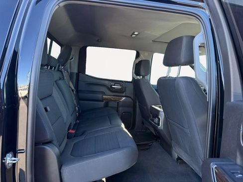 Used 2021 GMC Sierra 1500 Elevation w/ Preferred Package AWD/4WD image 18