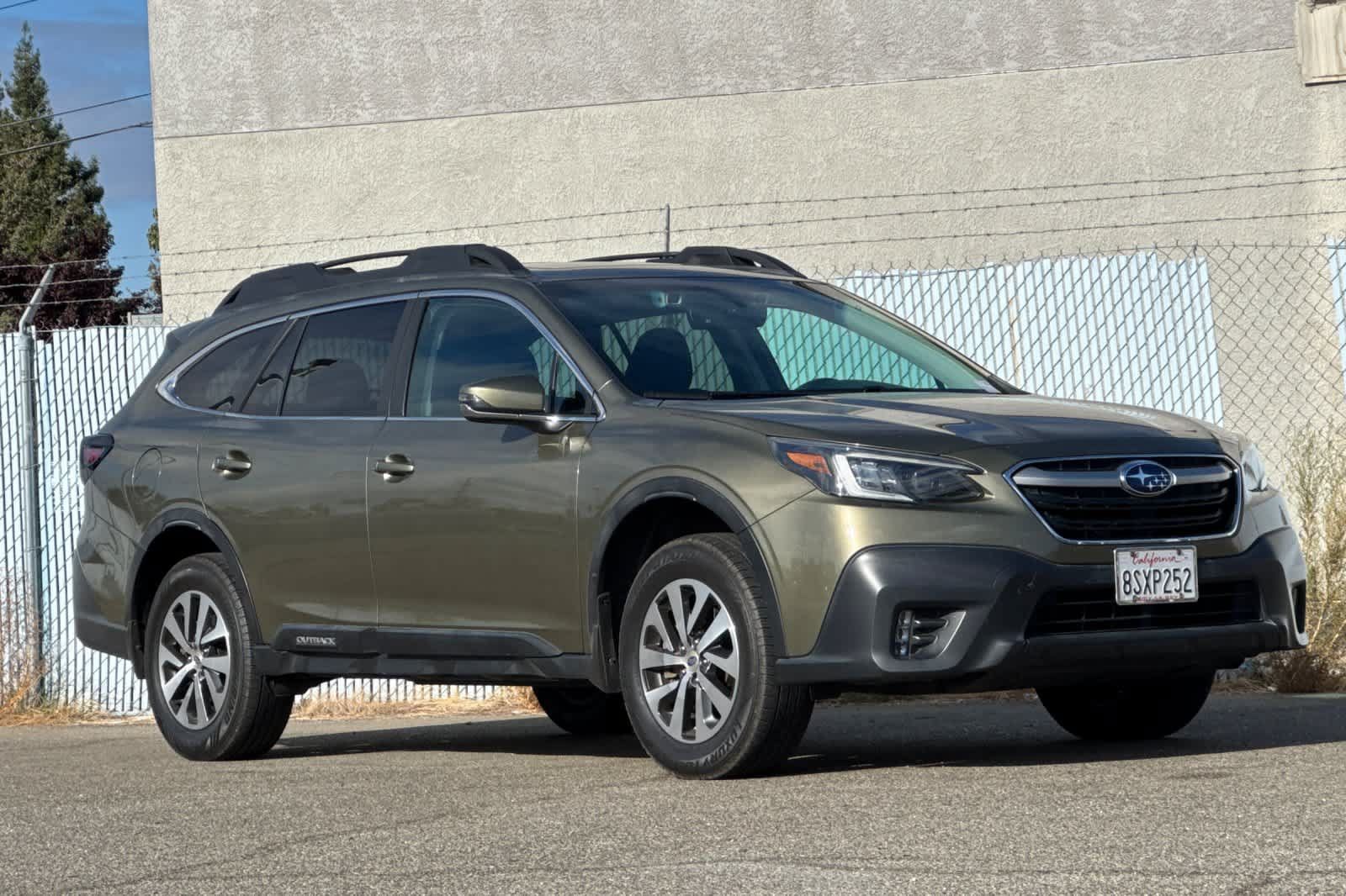 Used 2020 Subaru Outback Premium w/ Popular Package #1 AWD/4WD image 7