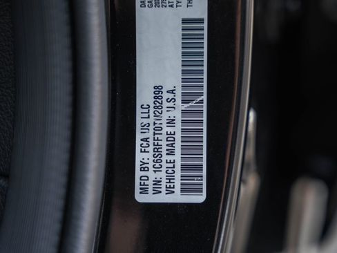 New 2026 RAM 1500 4x4 Crew Cab image 44