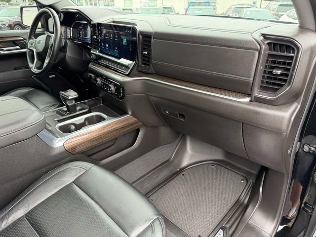 Used 2024 Chevrolet Silverado 1500 RST w/ All Star Edition Plus AWD/4WD image 18