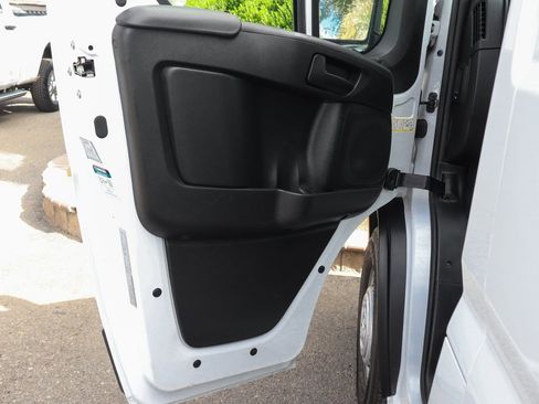 Used 2025 RAM ProMaster 3500 w/ Convenience Group image 17