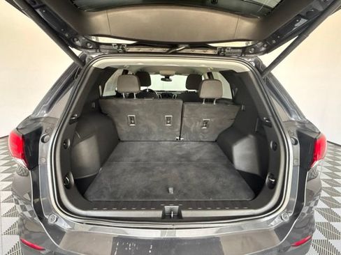 Used 2022 Chevrolet Equinox LT FWD image 26