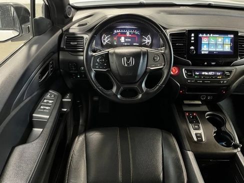 Used 2023 Honda Passport TrailSport image 18