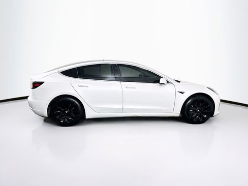 Used 2020 Tesla Model 3 Standard Range RWD image 10