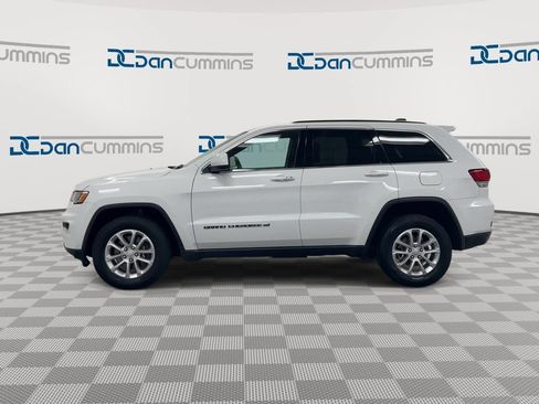 Used 2022 Jeep Grand Cherokee Laredo E AWD/4WD image 5