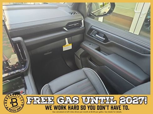 New 2026 GMC Yukon AT4 Ultimate AWD/4WD image 14