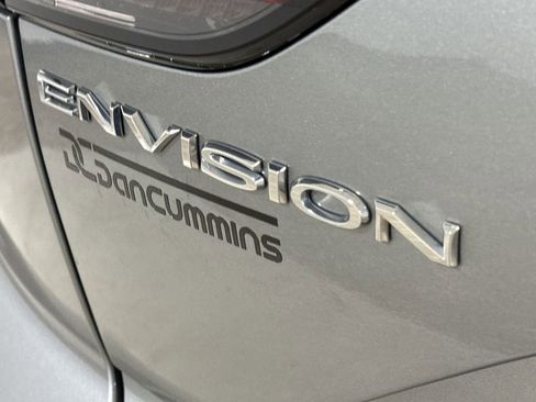 Used 2023 Buick Envision Essence image 25
