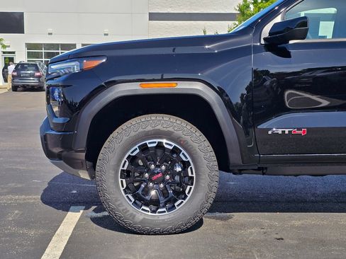 New 2026 GMC Canyon AT4 w/ AT4 Premium Package AWD/4WD image 31