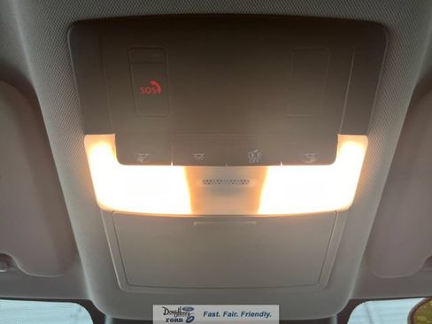 Used 2025 Nissan Rogue SV AWD/4WD image 44