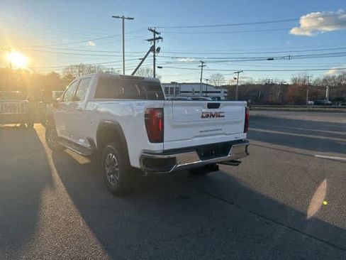 New 2026 GMC Sierra 2500 SLT w/ SLT Premium Package image 5