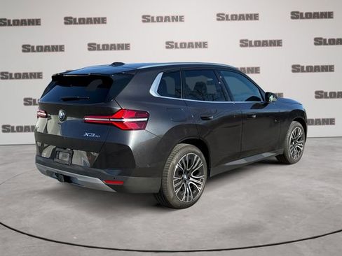 Used 2025 BMW X3 xDrive30i w/ Premium Package image 5