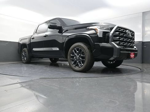Used 2026 Toyota Tundra Platinum AWD/4WD image 31