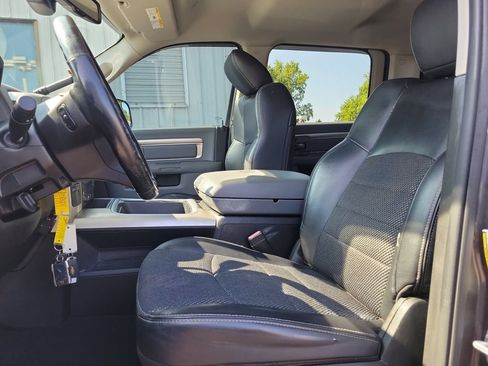 Used 2018 RAM 2500 Big Horn AWD/4WD image 19
