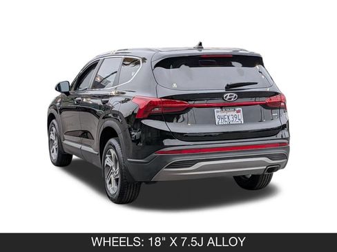 Used 2023 Hyundai Santa Fe SE AWD/4WD image 7