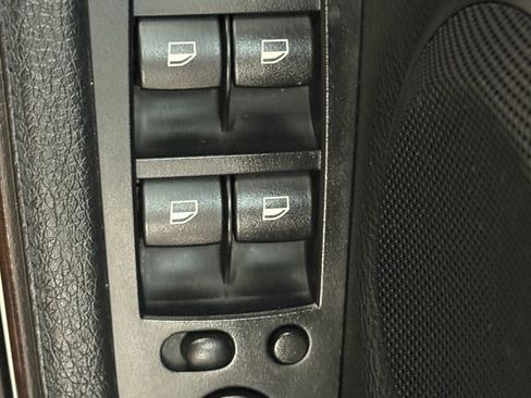 Used 2011 BMW 328i Sedan image 23