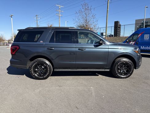 Used 2024 Ford Expedition Timberline image 10