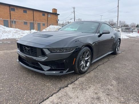 Certified 2024 Ford Mustang Dark Horse image 25