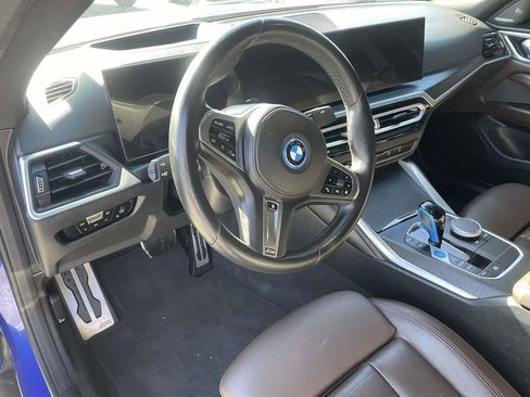 Used 2023 BMW i4 eDrive40 w/ M Sport Package image 17