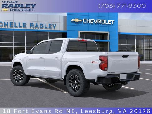 New 2025 Chevrolet Colorado Z71 image 3