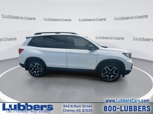 Used 2023 Honda Passport Elite image 9