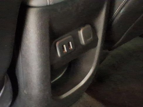 Used 2018 Chevrolet Colorado Z71 image 22