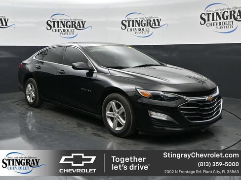 Used 2024 Chevrolet Malibu LS FWD image 1