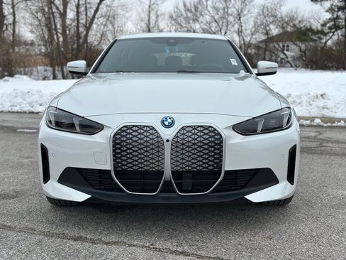 New 2025 BMW i4 xDrive40i w/ Premium Package image 2